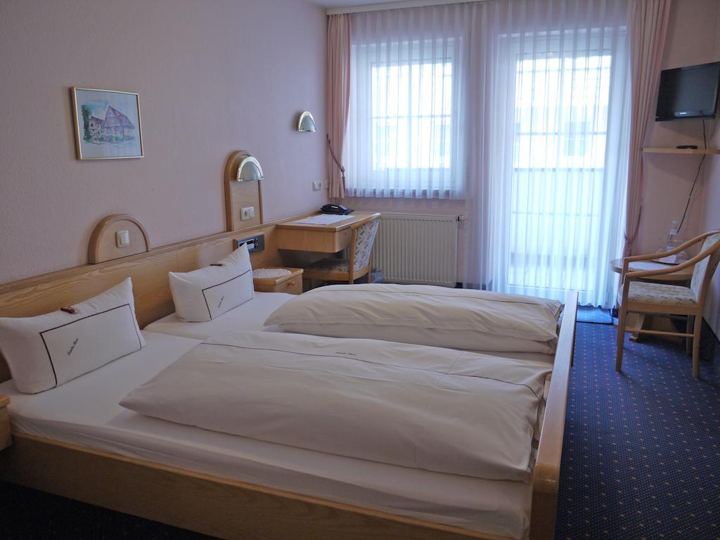 Hotel Ebner Bad Königshofen im Grabfeld Kamer foto