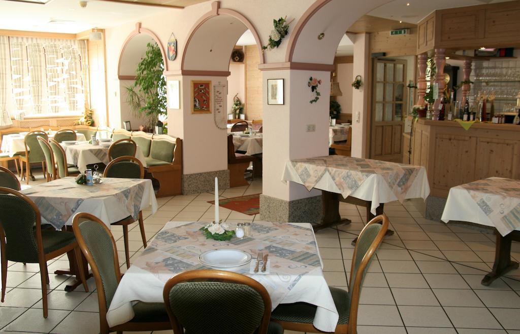 Hotel Ebner Bad Königshofen im Grabfeld Buitenkant foto
